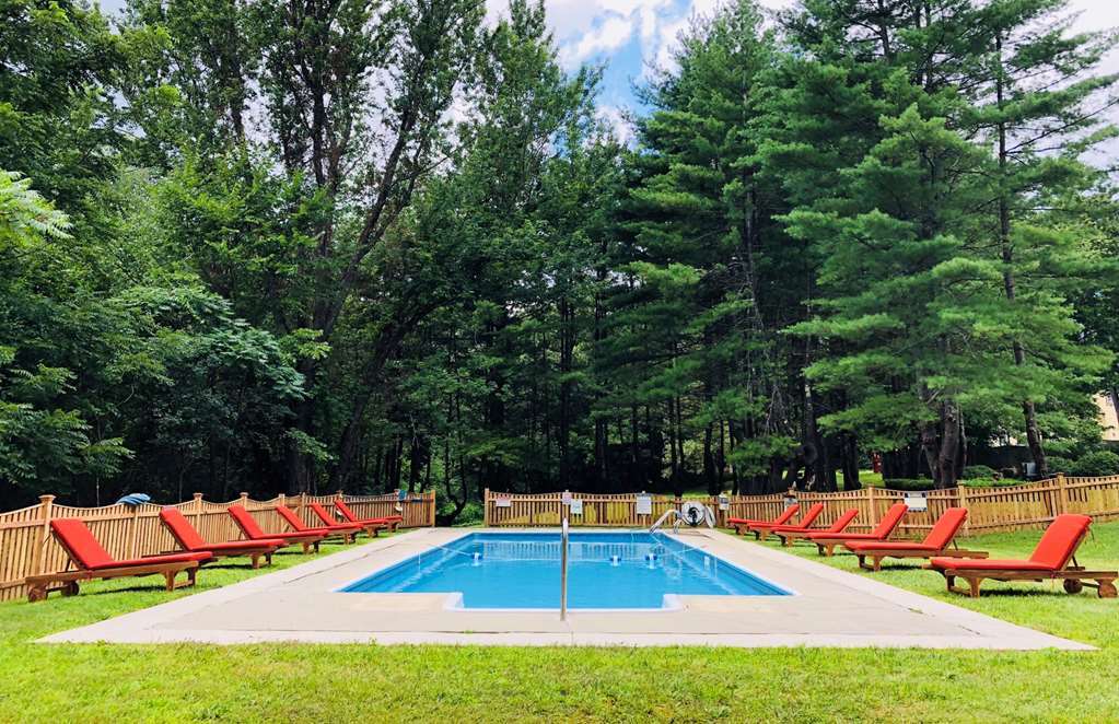 Seven Hills Inn レノックス 設備 写真