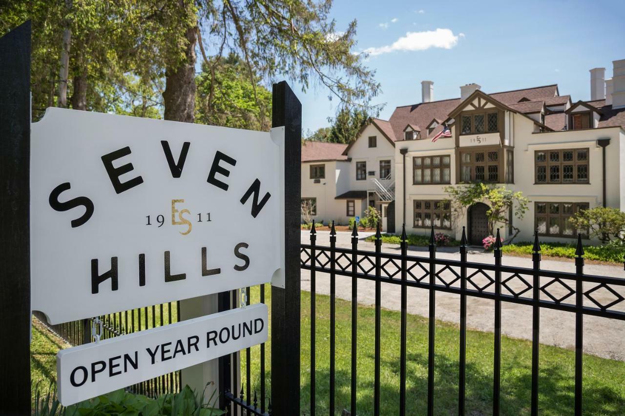 Seven Hills Inn レノックス エクステリア 写真